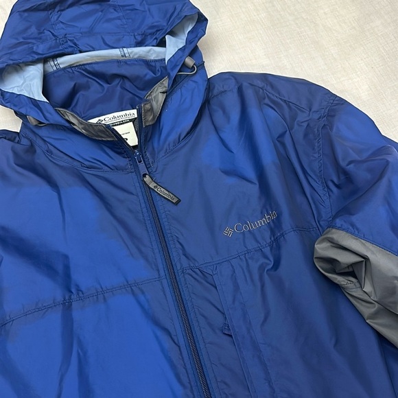 Columbia Jacket Size XXL - Picture 4 of 5